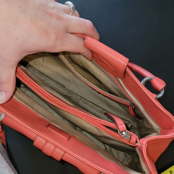 Ann Taylor Leather Coral Handbag Purse - Picture 8 of 9